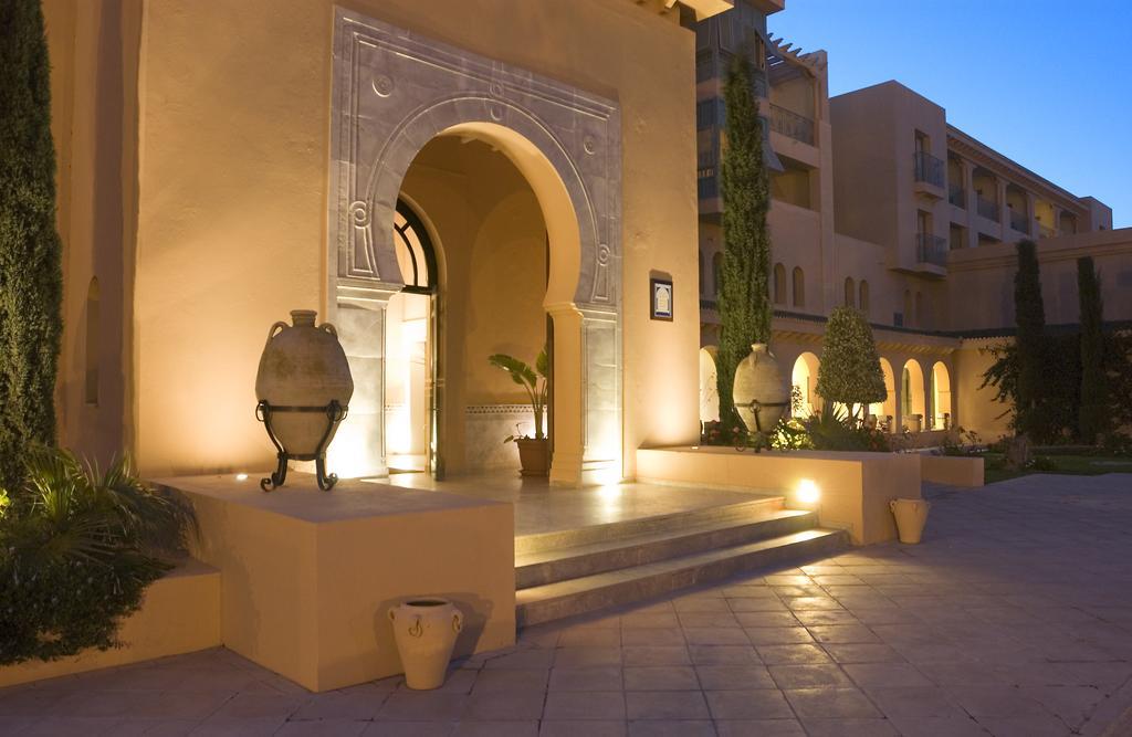 Alhambra Thalasso Hammamet Exterior foto The hotel's entrance